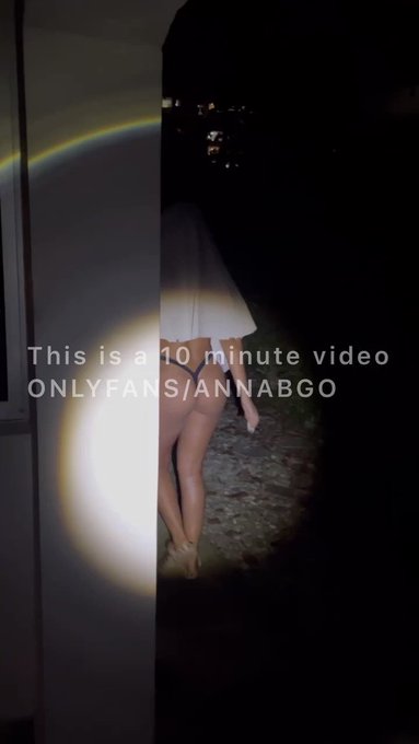 NEW VIDEO!! RUN!! https://t.co/z7FmcsRcOj https://t.co/eoqZ7eLcnO