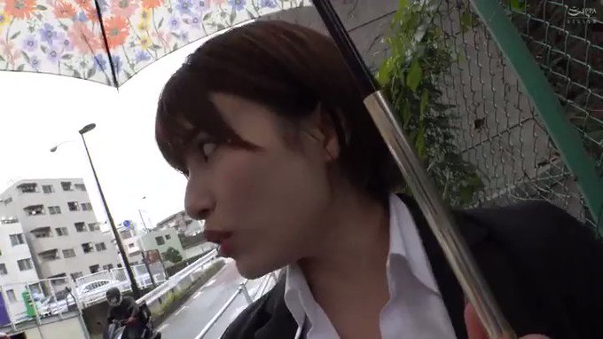 ⭐️【50％OFFセール第4弾】⭐
    ～5月6日(金) 10:00 まで  250円～
️
会社の元気で爆乳の先輩がイヤらしすぎるから催●●した話。 若… https://t.co/gHXm6R2yK3