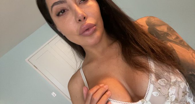 Cum play 
———> https://t.co/Lirt8vwZvV https://t.co/EBsCQUwq1M