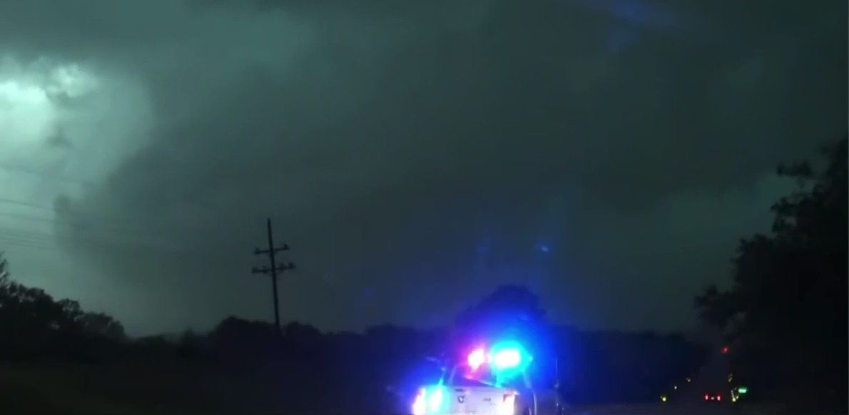 tornado lover on Twitter "Wedge tornado tracking towards Cromwell, OK