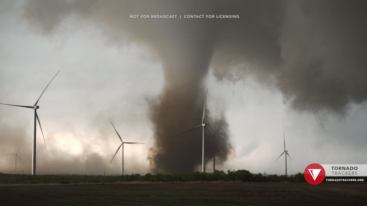 Tornado Trackers on Twitter "Here is our 4K YouTube video of yesterday