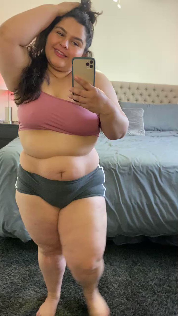 @karlaxxxlanes video Tweet