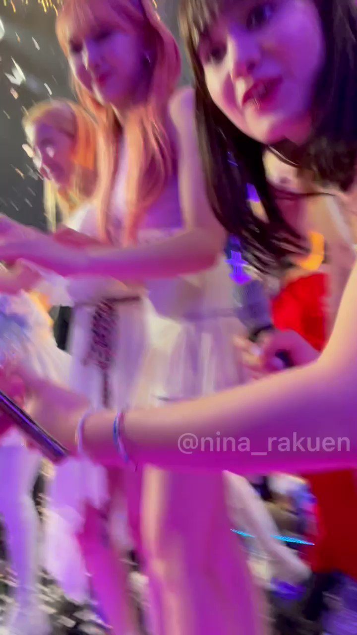 おニナ様のデコで冬眠中❦NinaTopia🦋 (@nina_rakuen) / X