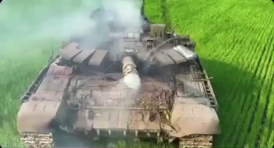 [分享] 俄羅斯損毀戰車被做成偽自然紀錄片