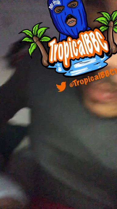 If you around me and your ass out imma kiss it ,lick it ,and play with it 🙈 no questions asked https://t