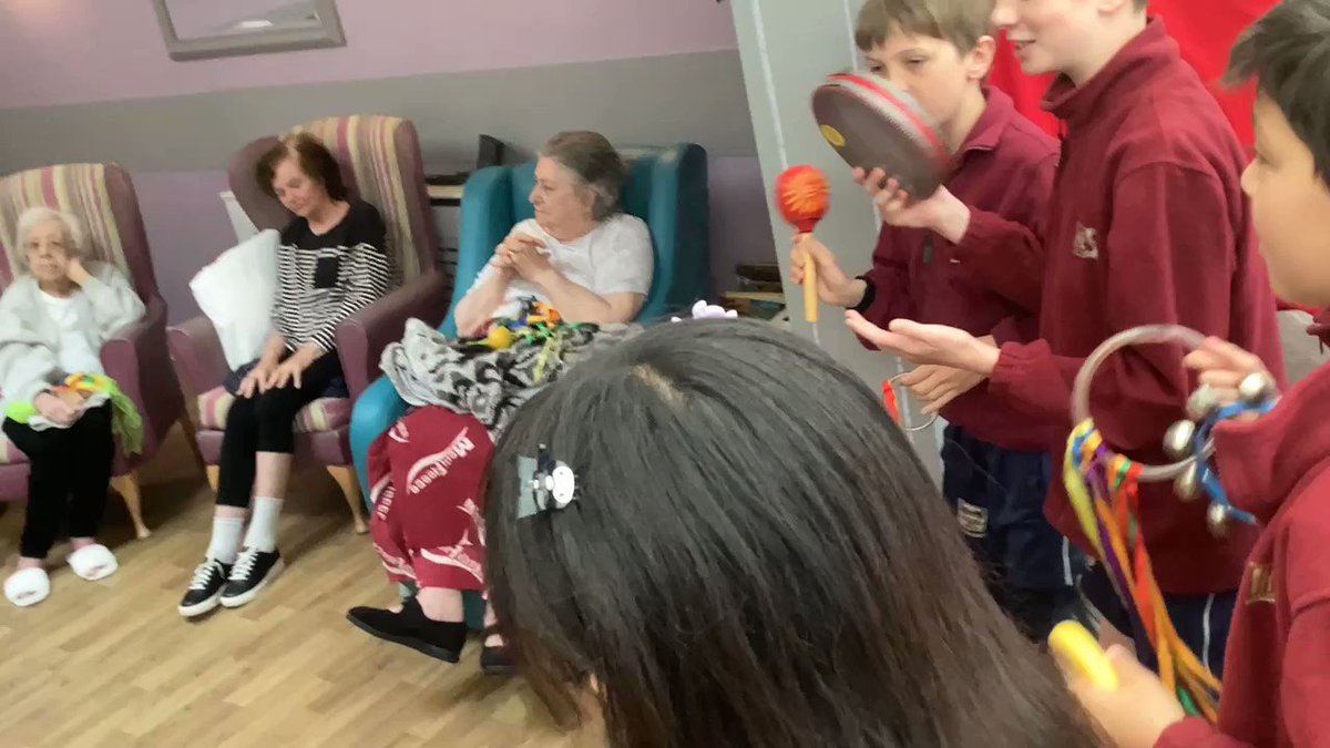 Our 6th &amp; final fantastic session with @IMMmusicuk today- bringing young &amp; old together in song. We visited @TheWhiteHouseNursingHome to sing some songs - Yr6 chose @rickastley while the residents demanded #DancingQueen by @abba - great fun was had by all #NewMalden #community 
