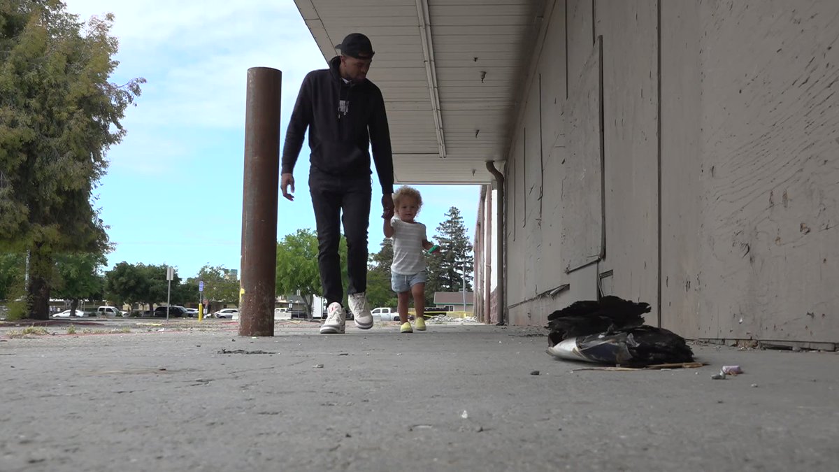 Brandon Leake, 2020 @AGT winner, sees a shuttered Kmart building in #Stockton as a possible place of transformation for his food desert community. He’s raising funds to buy it  & turn it into a grocery store/ gym. Click or watch below for my report @ABC10:
https://t.co/Vtb0a3b1jX https://t.co/vqwnGHRj66