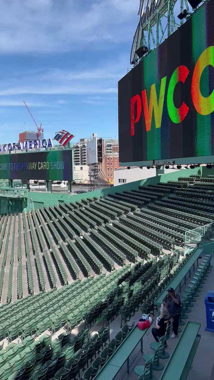 Bellanimal’s Cards on Twitter "Fenway card show today!! https//t.co