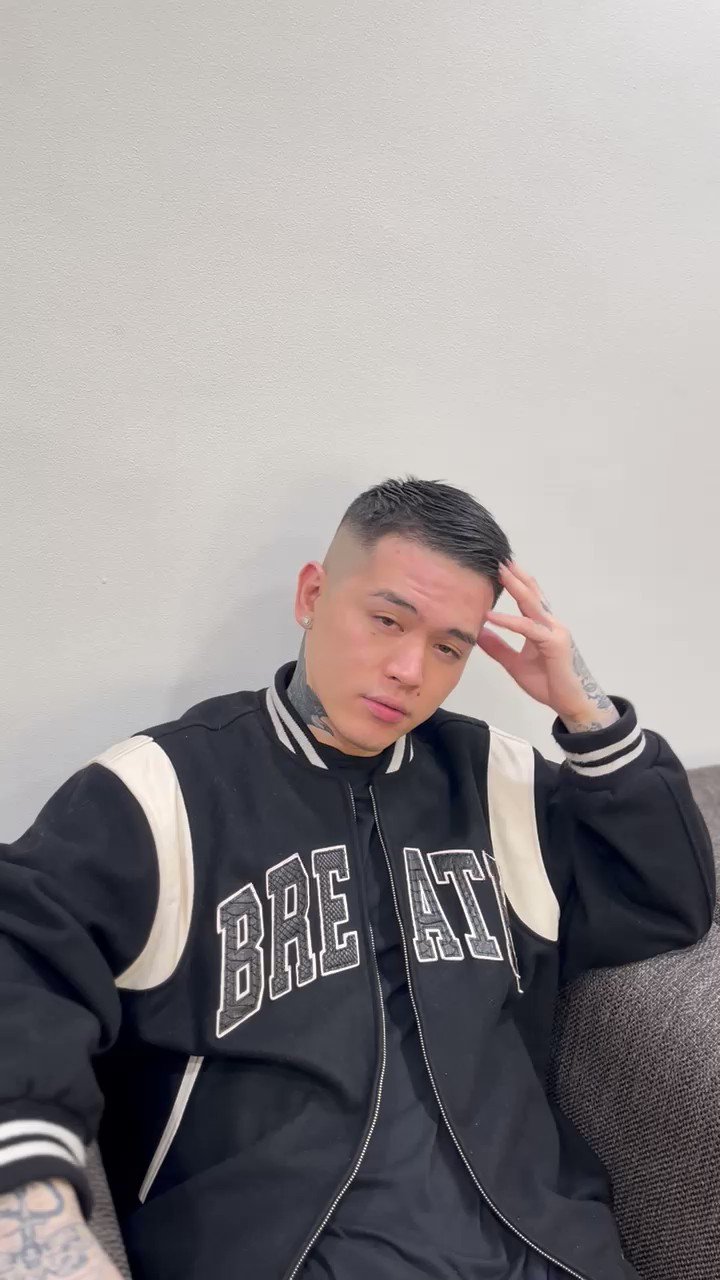 T Pablow かまさなきゃいけない時にだけかませばいんだよ 凱旋ありがとう久々のバトルだけど優勝できました これから俺のソロも出るから楽しみにしといて T Co Itd7kxmidm Twitter