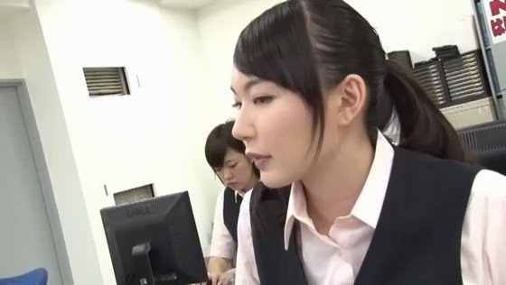 パンツの中がビショビショ🚂

まさか、、、＞＜
https://t.co/72w5v9PQsD
