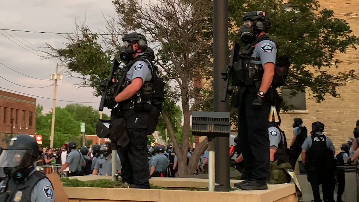 Officer Stetson (and others involved in beating Stallings)  shown here outside the 3rd precinct on 05/27/20. 