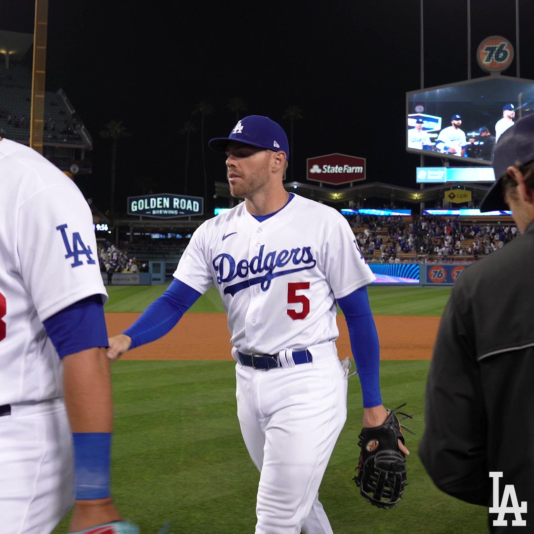 Angels' Bold Victory! Dodgers Fighting For Survival In Game 2 - 72n6pcb