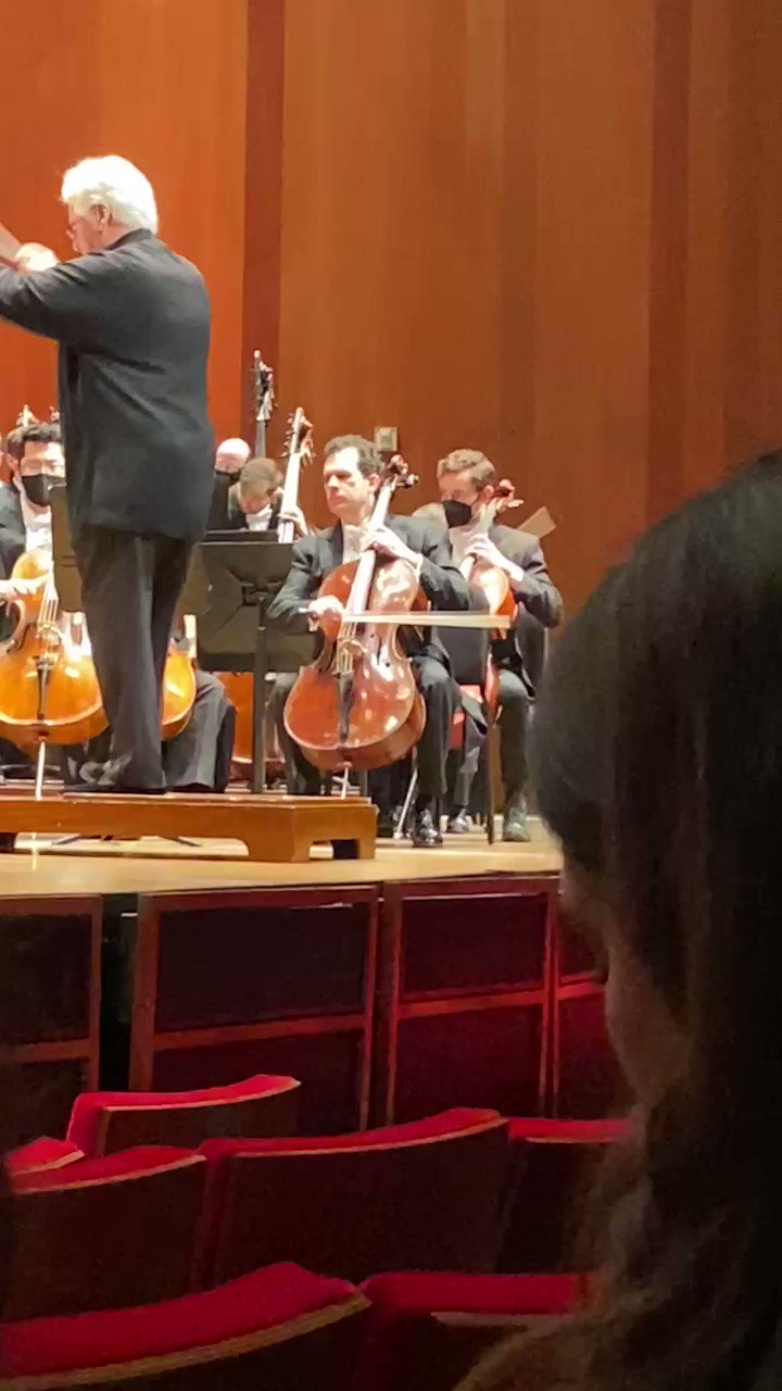 Prudence Helleck (PruCbRealtor) / Twitter