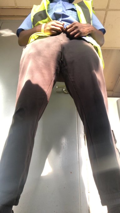 Whipping it out at work for Reddit 🤪 https://t.co/uGjVB3vvhU