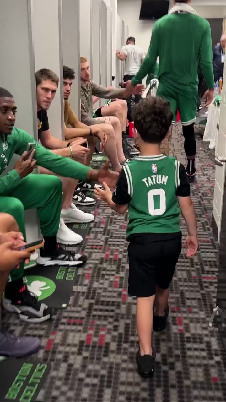 Pasion Basket on X: "Deuce, el hijo de Jayson Tatum, es uno más del equipo de Boston Celtics https://t.co/nk0WH6Mz0C" / X