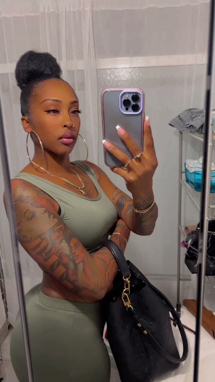 Nikita Knight on Twitter "Drop a Pic if you’re a Handsome, Single Man, with a JOB , i’m looking