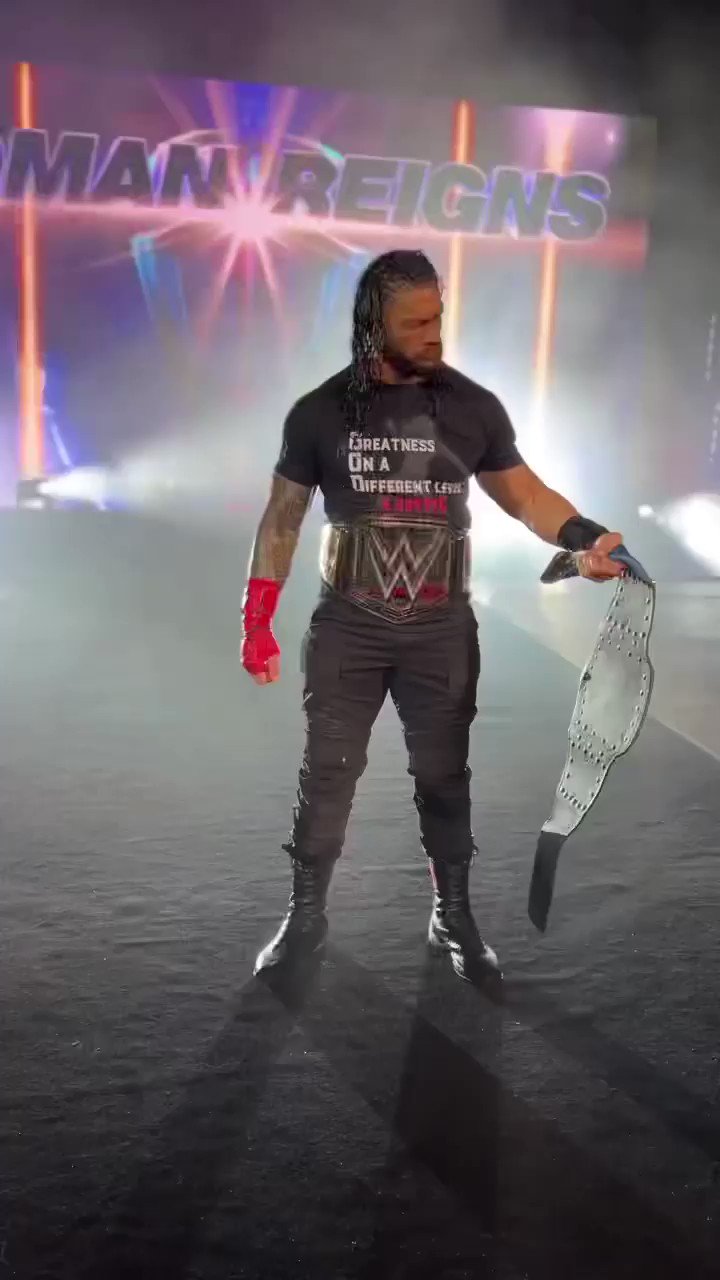 Happy Birthday to Roman Reigns   