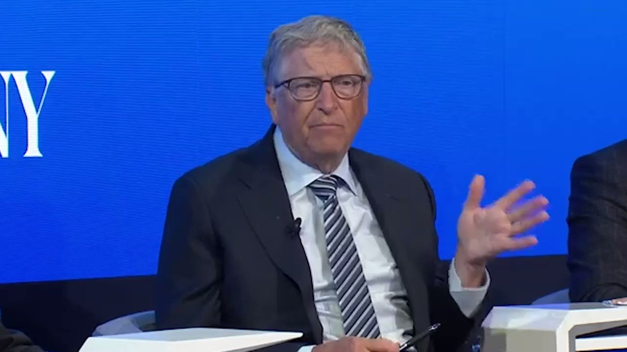 Matt Gaspers 님의 트위터 "Yesterday in Davos, BillGates said "the