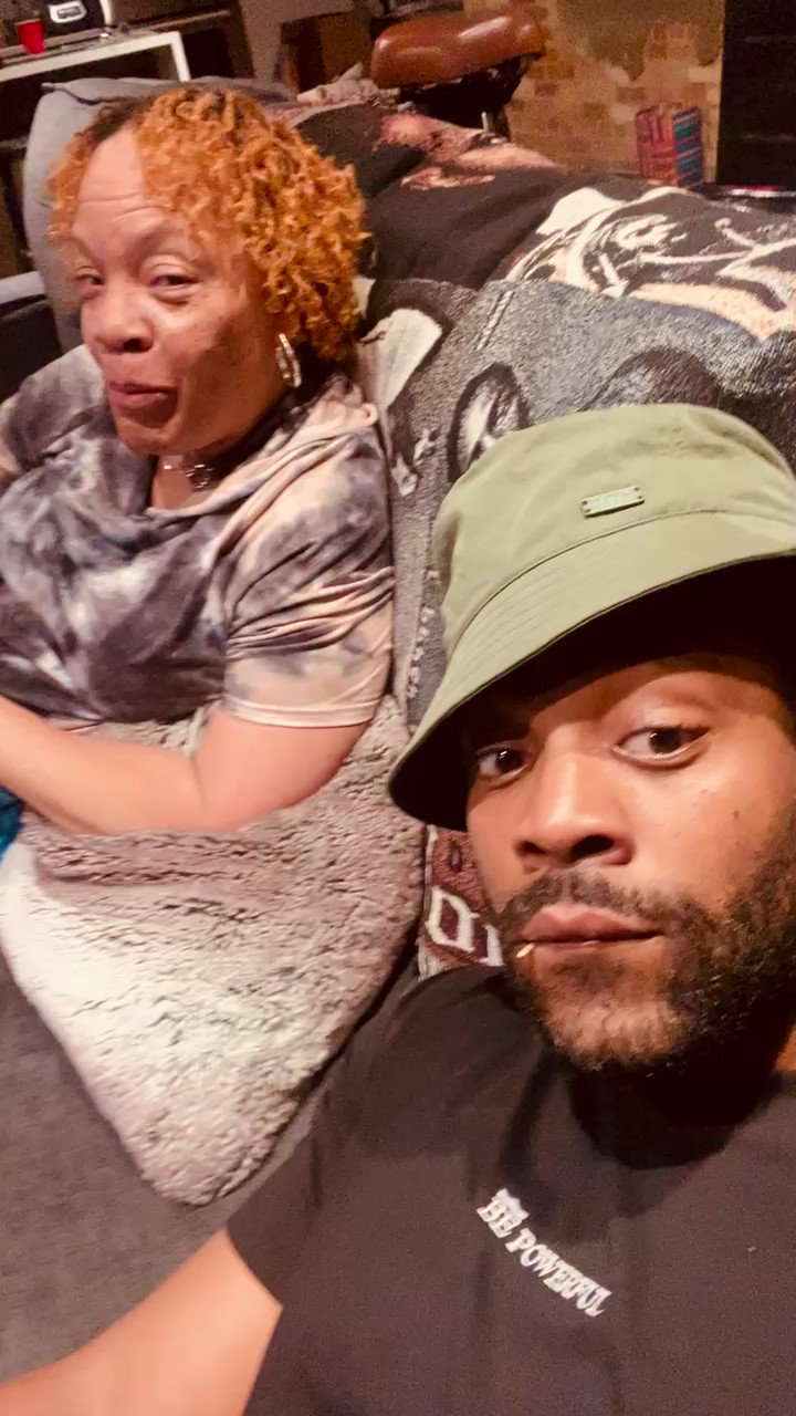 LaRoyce Hawkins on Twitter "NBCOneChicago FinaleFlow w/Big Ole