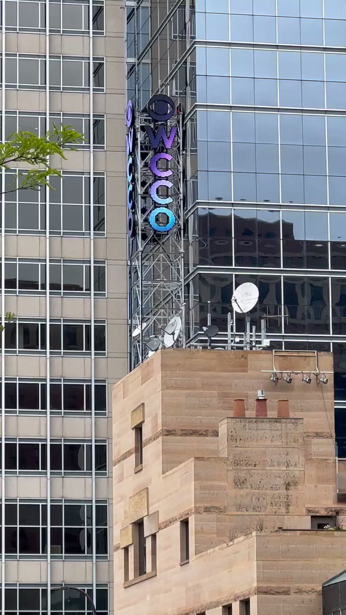 Cool! The @WCCO Next Weather Tower is in @MNAuroraFC colors - you can stream the opening match on CBS News MInnesota tonight at 7pm. https://t.co/WmDxAcEPQ2