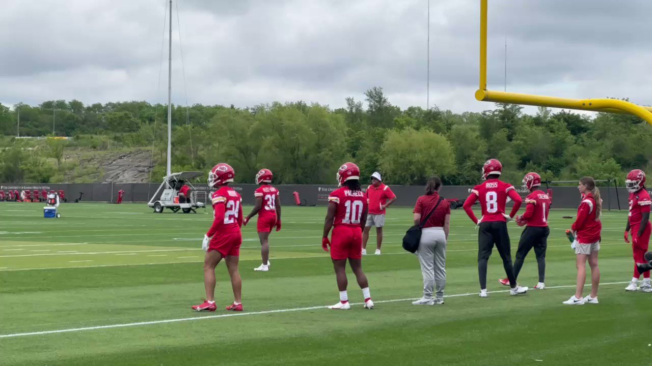 Darren Smith on Twitter "The Chiefs will have a lot of options when