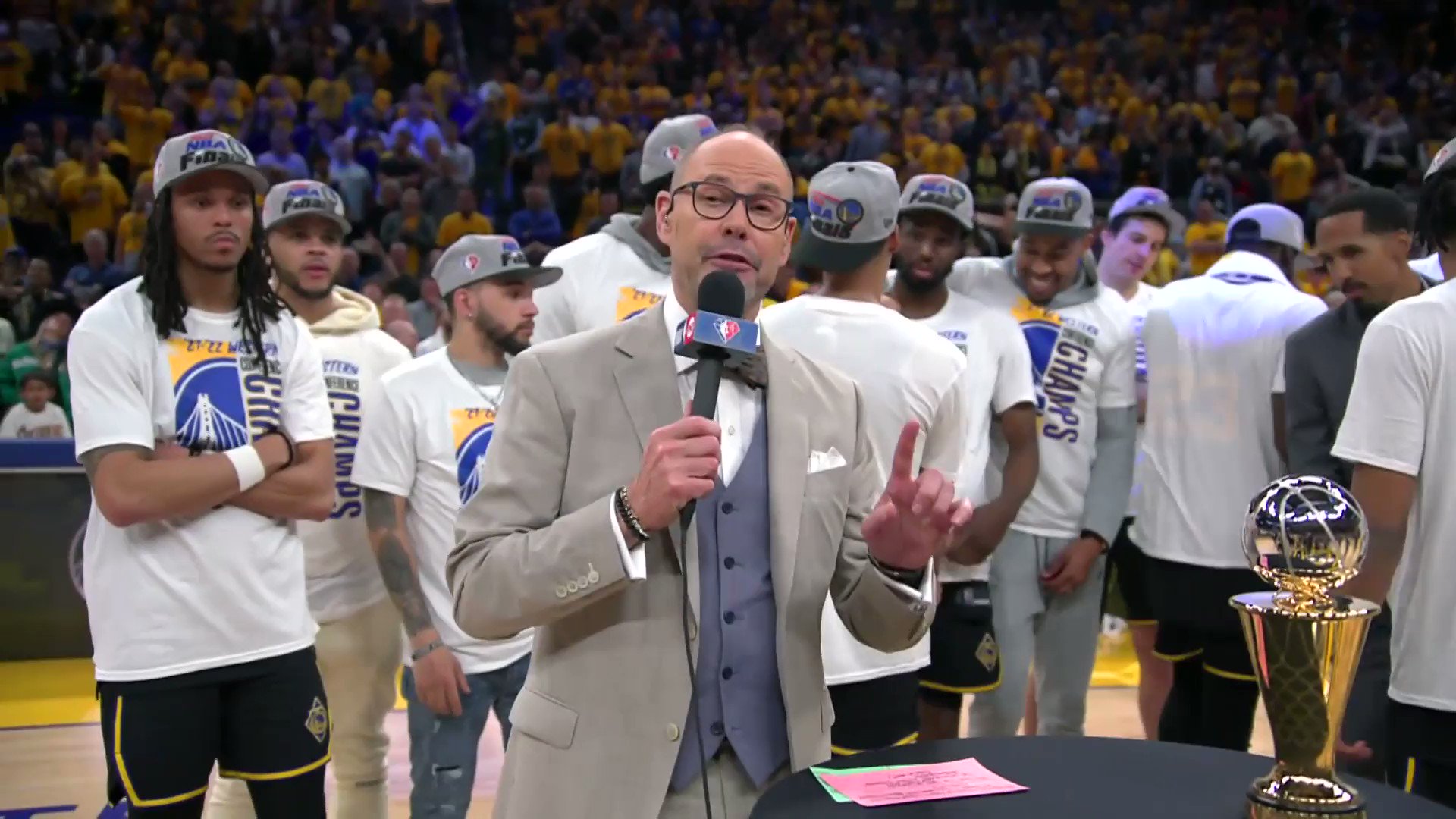 NBA on Twitter "Stephen Curry is presented with the FIRST Earvin
