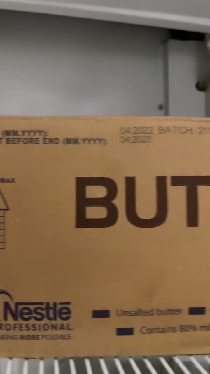 Crustbysana on Twitter "Happiness is going from getting 200 grams of