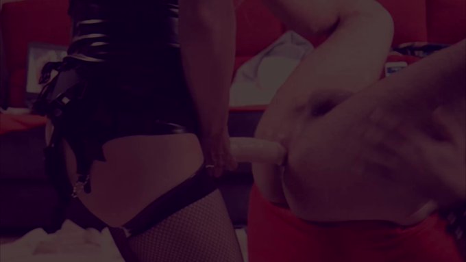 I know that he loves it... cumming for me while I peg him hard and deep...
https://t.co/mdrvto95qL

@PromoMutt