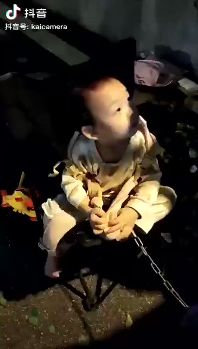 单小马拉大车亲妈妈自拍操小孩子    