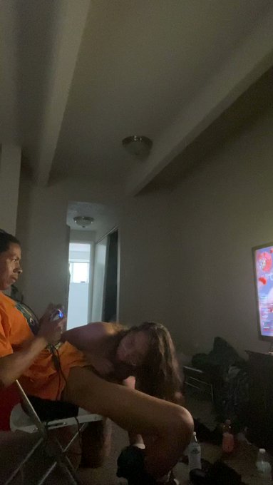 Can I distract you a little bit ?  Full video available on OF. https://t.co/pSHI3EO1Lh<a href="/tag/grownasskids"class="tags"><span>#grownasskids</span></a>