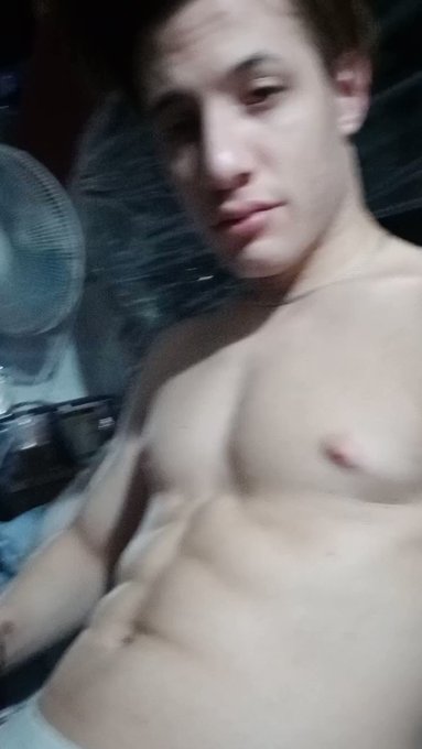 RETWEET BABIES PLEASE AND HELP ME KISSES AYUN
CUSTOM VIDEOS OR VIDEOCALLS
wassap:

2233413863

Videollamadas