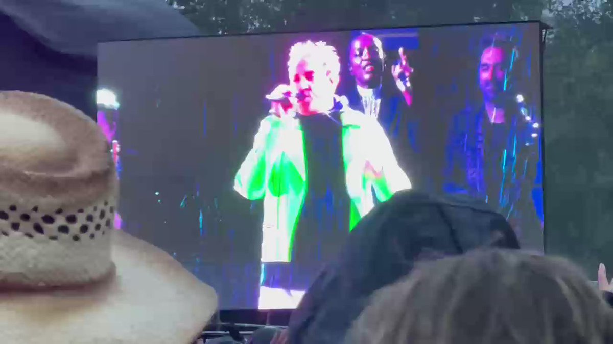 Rio in a pouring rain #inthepark #rio #helsinki #DuranDuran #feels https://t.co/YpD3Hi1ggm