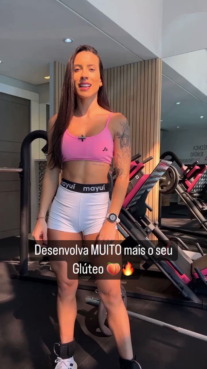 Taymila Miranda exibe corpão após método de exercício para mulheres