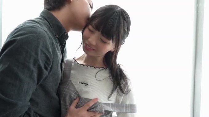 ただいま絶賛勉強中

見るからにピュアな黒髪女子が『気持ちいいところをもっと知りたい♪』と好奇心旺盛にスケベな事を日々勉強する奮闘物語です。

一見スレンダーに見える彼女ですが、脱いだ時の巨乳には驚きの連続です。
甘えた声や表情全てを評価して、【妹系No.1女優】に認定します（嬉） https://t.co/MqPEwX4zCA