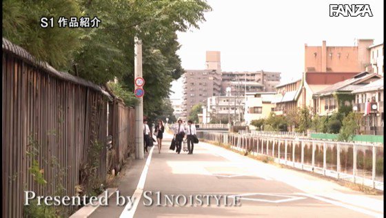 いい！良いぃ～！！
憧れの女上司と相部屋がきっかけで… 田舎の宿でこっそ～り何度も射精させられた僕 星宮一花 https://t.co/48mWZatahO