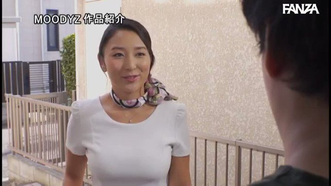 嫁の不在中に依頼した出張エステティシャンは倦怠期の人妻！ … https://t.co/V1whf2r3I4