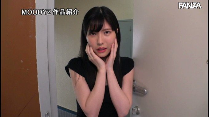 共用廊下でフ●ラしたり、深夜に訪問してきて玄関先でうまのりになったり、ヤリたい放題！お姉さん…☺️

シチュたまらん。
https://t.co/097E14YDcx