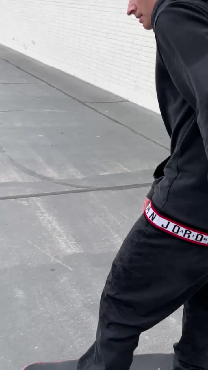 Yeezy calabasas track pants deals fit