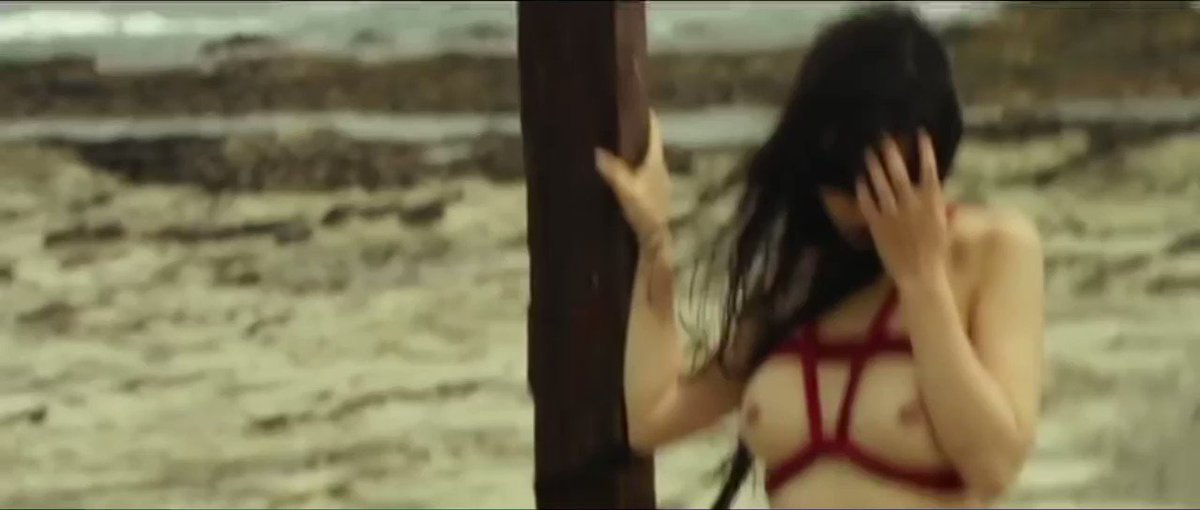 《做我的奴隶》
《Be My Slave》2012
主演:坛蜜
Miu Dan
日本演员/写真偶像