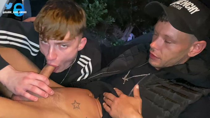 Good boy doing what he does best draining my cock of baby gravy! Any new cock suckers about ? https://t