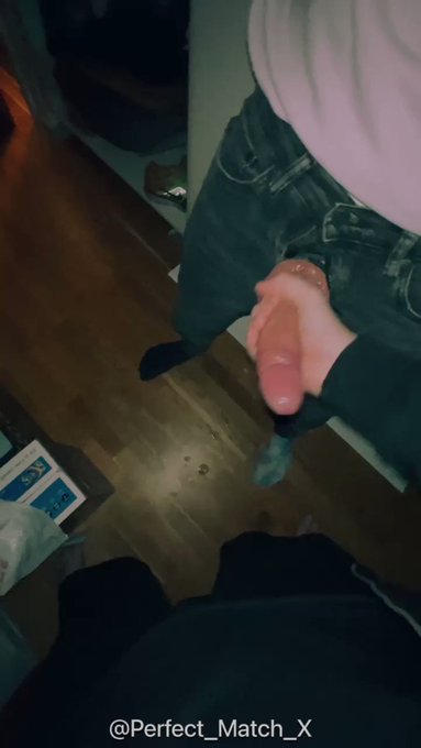 #memilking #handjobgay #nsfwtwt #cumshot #bigdick #bigcock #gaysweden #gayporn #supportNSFWcontentcreators
