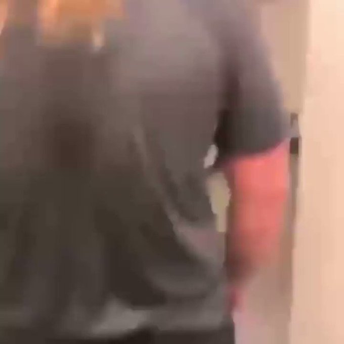You got yo ass SLUMPED 🤣 https://t.co/I7eUcbT4Ja