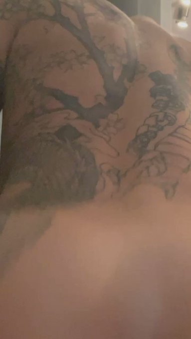 TheRealLulBenzie’s pics and videos