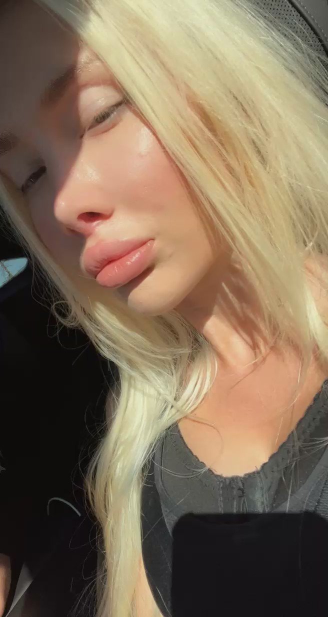 Jully 😈 on X: 🔞 t.coJylgsVz31a #onlyfans #rt #blondie #usa  #news t.cotVPn6AWf8d  X