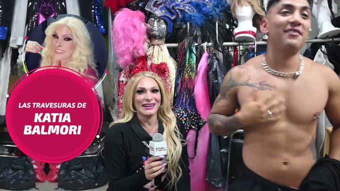 Eres una coqueta! ? Las travesuras de #KatiaBalmori  (la Yuri de #lacasadelasflores) ????????? Ella está