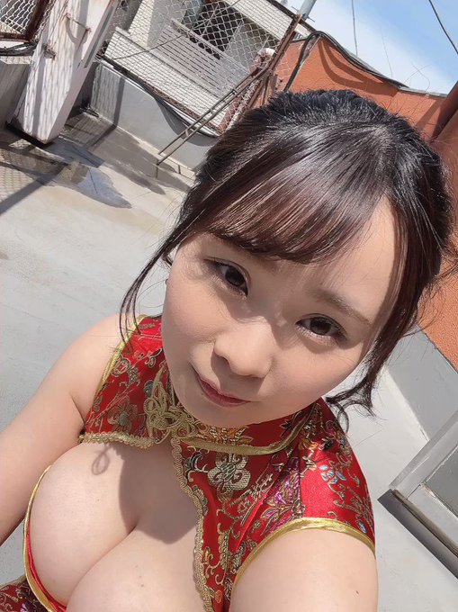 AV女優中山ふみかのTwitterエロ動画1