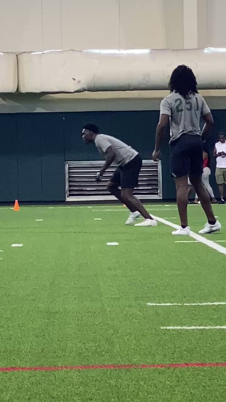 Quentin McDowell (_quentln_) / Twitter