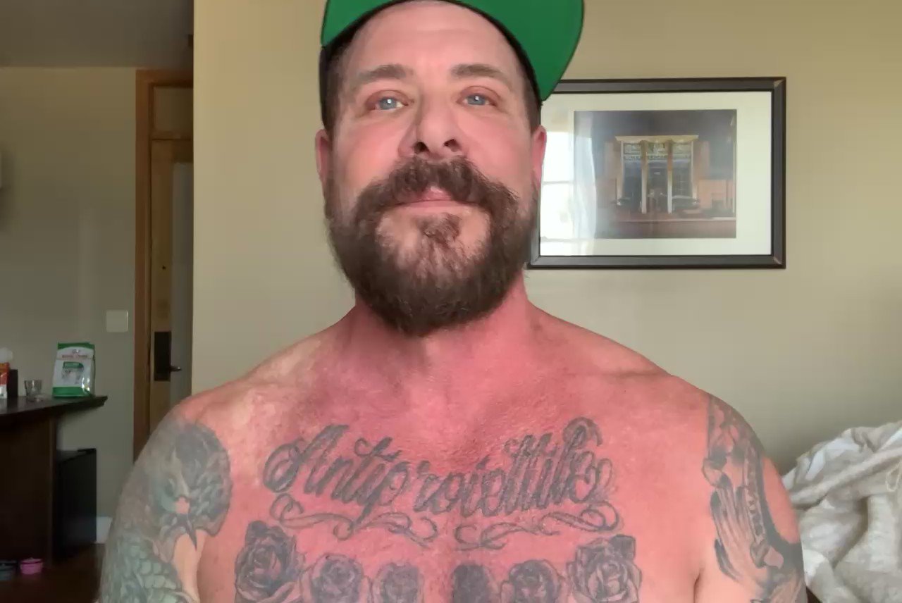 ROCCO on Twitter: "🚨ROCCO STEELE DILDO UPDATE🚨 https://t.co/2kb5MPuOuj