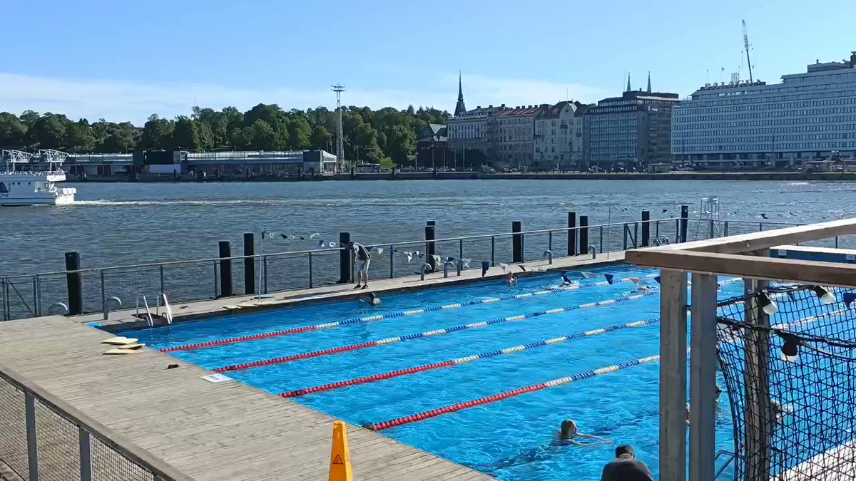 Allas Pool today in #Helsinki. Having men and women in same changing rooms, showers and sauna was a bit weird. #Finland #ExpatFiTip #Finnwards https://t.co/ciRKCBlfqi
