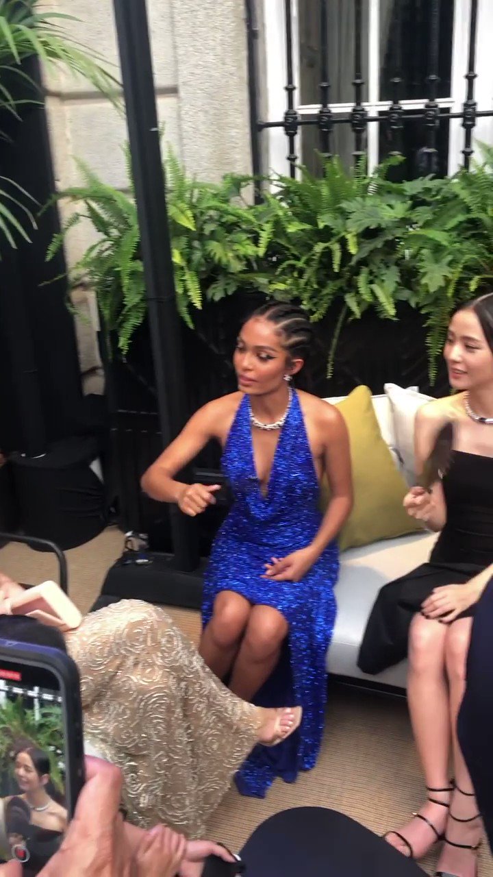 Jisoo, Yara Shahidi and Emma Chamberlain Attend Cartier Jewelry Event – WWD